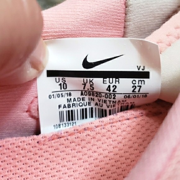 NIKE Odyssey‎ React Running Shoes Size 10 pink and White like new condition - Picture 2 of 11